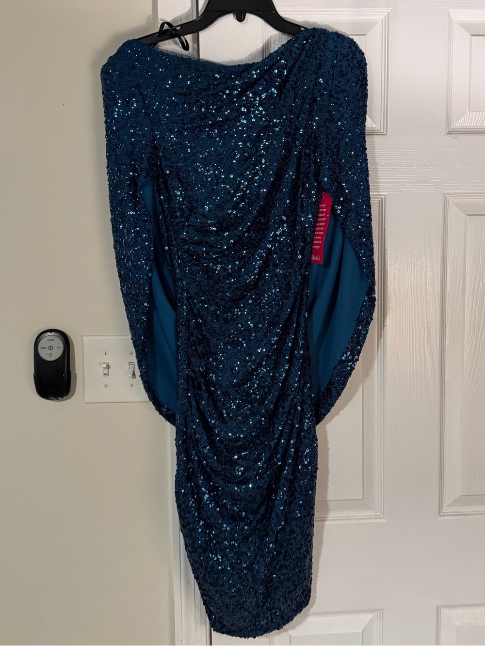 NWT Betsy & Adam Teal Sequin Draped Cape Midi Dress Size 6